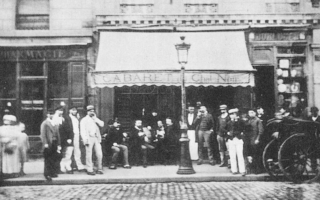 Le Chat Noir and the Historic Cabaret Scene in Montmartre